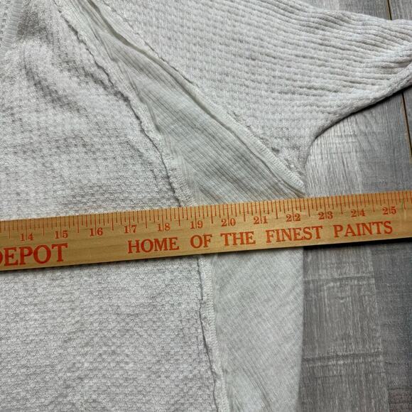 We the Free Calatina Heather Gray Thermal LS Top Medium Stretchy Bohemian V-neck - Picture 8 of 12